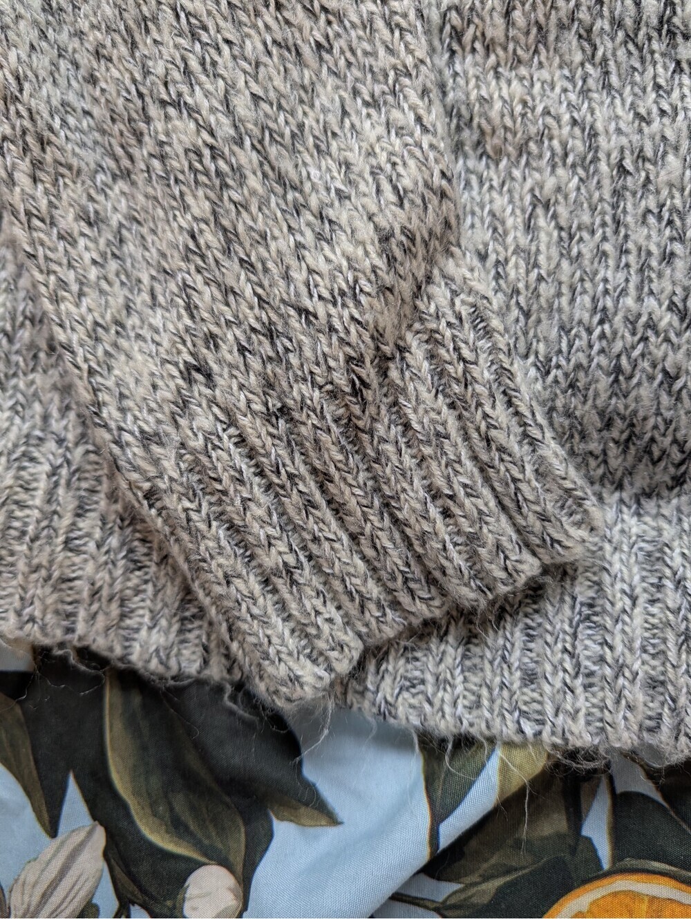 Vero Moda Women's Knit Sweater – Size XL (Extra Large) - Picture 3 of 7